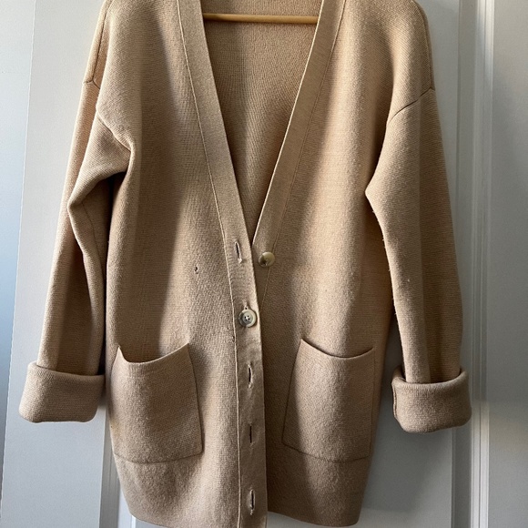 Club Monaco Beige Cardigan With Leather Elbow Patches - Size M - Picture 1 of 3